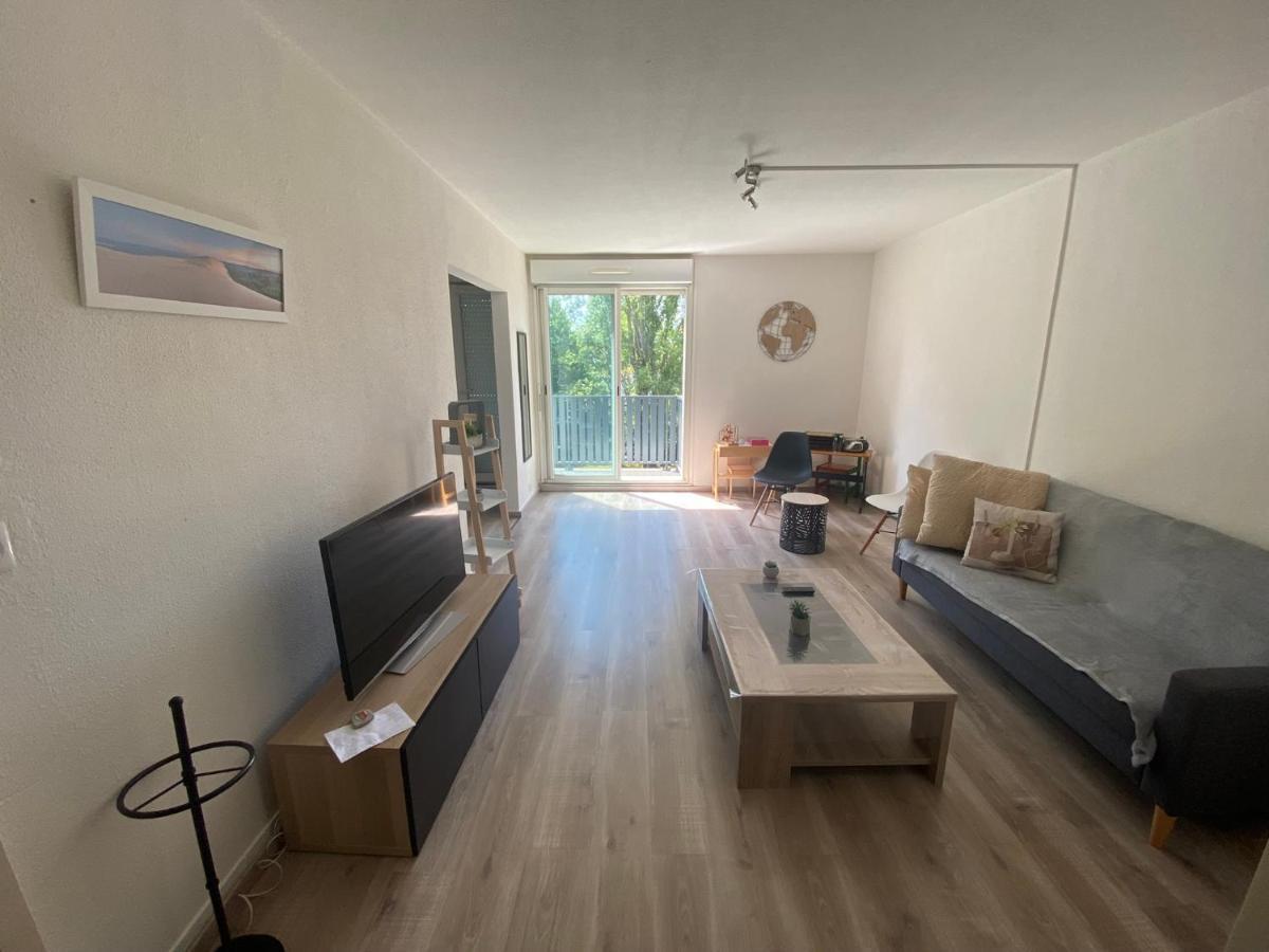 Appartement 3P, 72M2, Centre Ville, Parking Prive Tout Confort Biscarrosse Exteriör bild